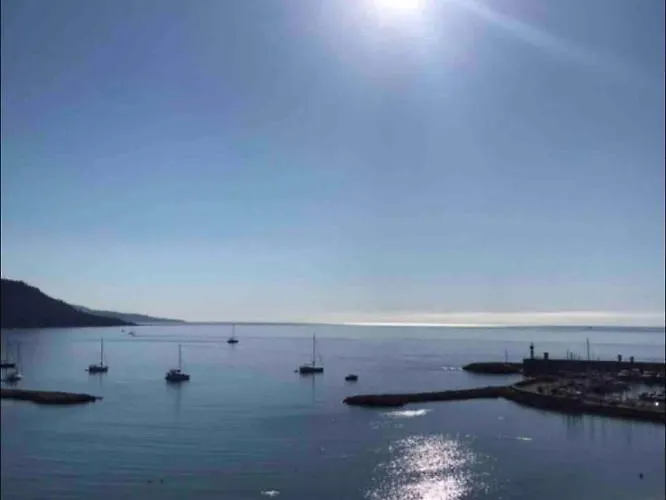 Duplex 6 Pers - Panoramic Sea View - Old - 2 Mn Apartmán