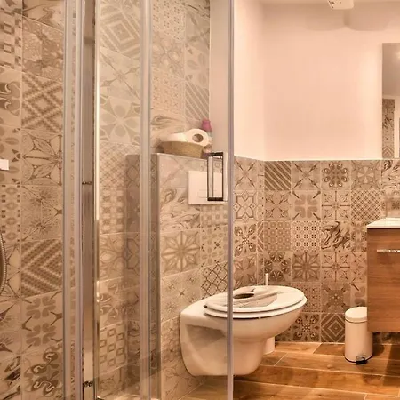 Duplex 6 Pers - Panoramic Sea View - Old - 2 Mn 아파트 *