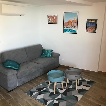 דירה Duplex 6 Pers - Panoramic Sea View - Old - 2 Mn מנטון