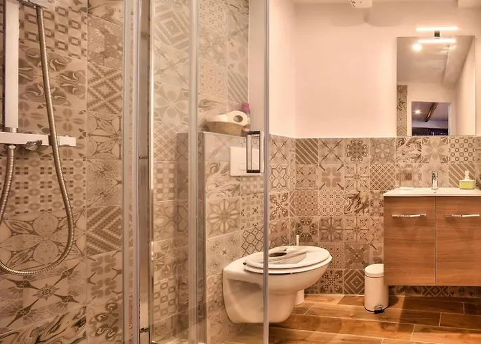 Duplex 6 Pers - Panoramic Sea View - Old - 2 Mn Апартаменти *