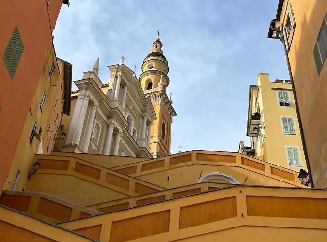 Duplex 6 Pers - Panoramic Sea View - Old - 2 Mn *